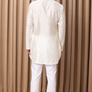 AVKPR122261_4.webp